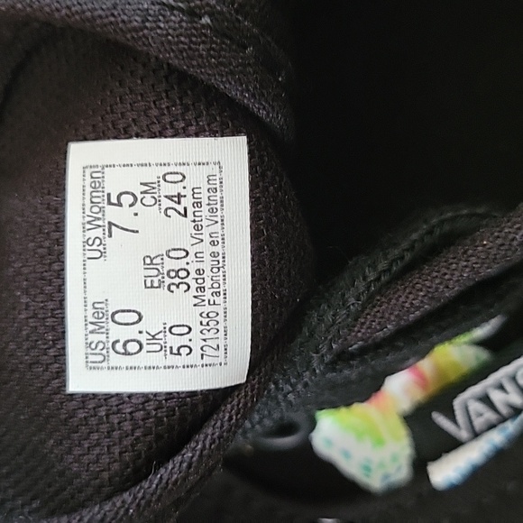 Vans glow in the dark ✨️ - Picture 5 of 5